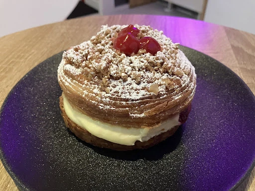 Croissant Couture photo 3