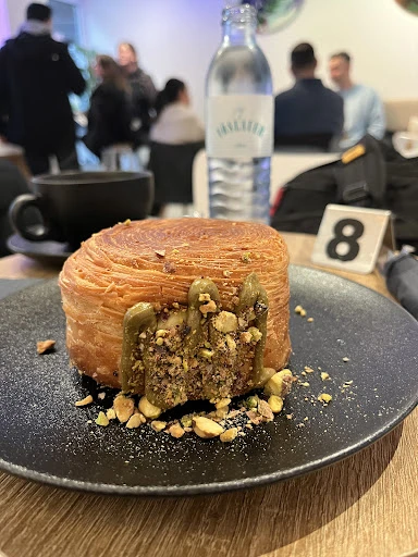 Croissant Couture photo 4